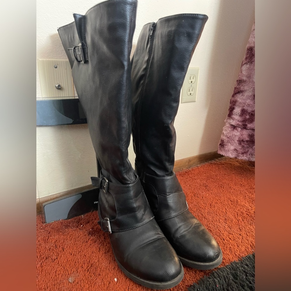 Knee High Wide Calf boot
